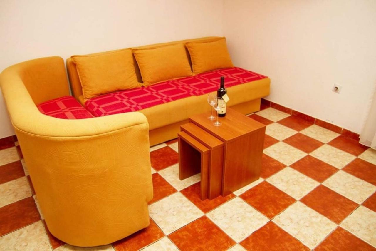 Apartmani Skver Sanja Herceg Novi Eksteriør billede